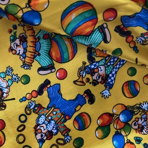 Farsangi jelmez és dekorációs anyag Bohóc, Kellékek & szerszámok, Méteráru, Dekorációs alapanyag, , Szuper színes karneváli, dekorációs anyag!

Anyagösszetétel: pamut (49%) – viszkóz (51 %) keverék

..., MESKA