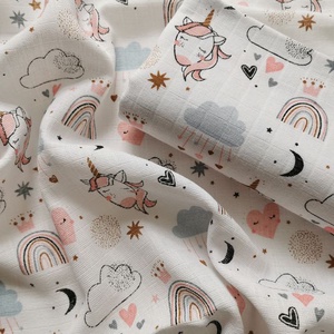 Babafkifogó fürdetéshez - baba - mama - pelenkázó, babafürdető kellékek - baba törölköző - Meska.hu