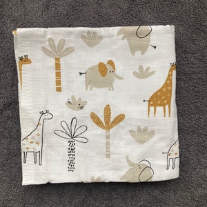 Könnyű takaró, kifogónak és törölközőnek is kitűnő - Meska.hu