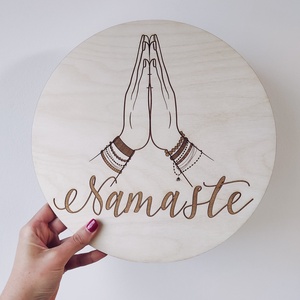 Namaste falidísz, Otthon & Életmód, Dekoráció, Kép & Falikép, Táblakép, Famegmunkálás, Gravírozás, pirográfia, MESKA