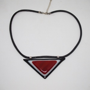 ÜVEGÉKSZER, fekete-fehér-piros, Ékszer, Nyaklánc, Medálos nyaklánc, Ékszerkészítés, Üvegművészet, MESKA