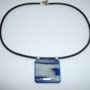 ÜVEGÉKSZER, kék-fehér színű medál - ékszer - nyaklánc - medálos nyaklánc - Meska.hu