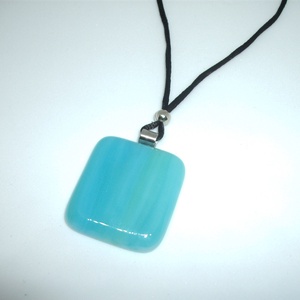 ÜVEGMEDÁL, türkiz8, Ékszer, Nyaklánc, Medálos nyaklánc, Ékszerkészítés, Üvegművészet, MESKA