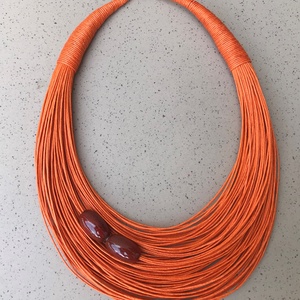 Narancssárga nyaklánc kerámia gyöngyökkel L3063 - ékszer - nyaklánc - statement nyaklánc - Meska.hu