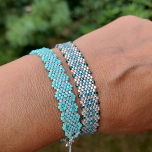 Virágok  3 - gyermek, felnőtt peyote karkötő  - ékszer - karkötő - gyöngyös karkötő - Meska.hu