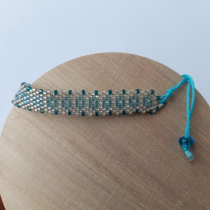 Virágok  3 - gyermek, felnőtt peyote karkötő  - ékszer - karkötő - gyöngyös karkötő - Meska.hu