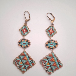 Peyote fülbevaló indián mintával, Ékszer, Fülbevaló, Lógó fülbevaló, Ékszerkészítés, Gyöngyfűzés, gyöngyhímzés, MESKA