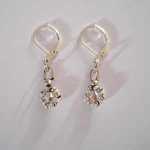 Gyöngyfűzött virág szett - swarovski gyöngyökkel - ékszer - karkötő - gyöngyös karkötő - Meska.hu