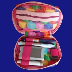 Vércukormérő cukormérő diab diabetes és pen tartó tok  - szépségápolás - egészségmegőrzési kellékek - vércukormérő tok, táska - Meska.hu