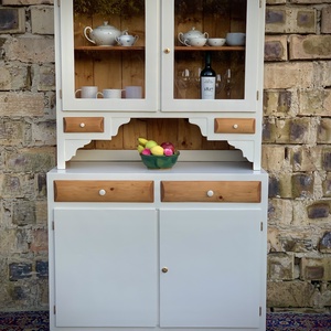 Vintage tálalószekrény - otthon & életmód - bútor - szekrény - Meska.hu