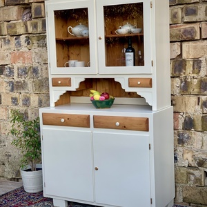 Vintage tálalószekrény - otthon & életmód - bútor - szekrény - Meska.hu