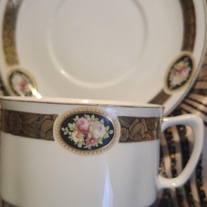 Előkelő hölgy antik csészés ajándékdoboz - otthon & életmód - papír, írószer - ajándékozás kellékei - ajándékzsák, csomagolás - Meska.hu