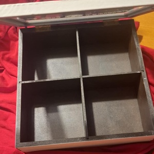 Bájos fehér hollóházi porcelán és vintage teás ajándékdoboz - otthon & életmód - papír, írószer - ajándékozás kellékei - ajándékzsák, csomagolás - Meska.hu