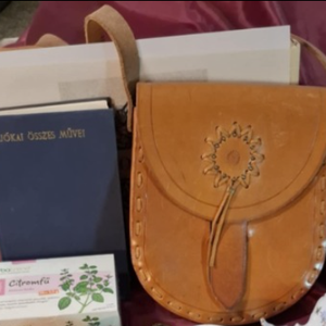 Női valódi bőr táska porcelán csésze szettel, könyvvel ajándékdoboz, Otthon & Életmód, Papír, írószer, Ajándékozás kellékei, Ajándékzsák, csomagolás, Fotó, grafika, rajz, illusztráció, MESKA