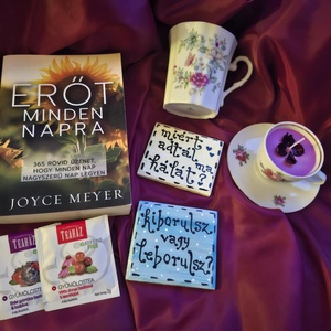 Ajándékdoboz, giftbox, Otthon & Életmód, Papír, írószer, Ajándékozás kellékei, Ajándékzsák, csomagolás, Fotó, grafika, rajz, illusztráció, MESKA