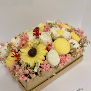 Gyertya Virág Box-Húsvéti - otthon & életmód - gyertya, illat, aroma - illatviasz - Meska.hu