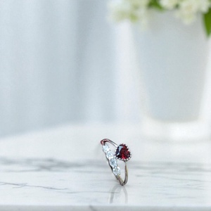 Gránát gyűrű szív formában  - ékszer - gyűrű - szoliter gyűrű - Meska.hu