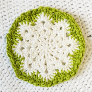 Karácsonyi hópelyhes poháralátét - otthon & életmód - konyhafelszerelés, tálalás - tálalás - tányér- és poháralátét - Meska.hu Karácsonyi hópelyhes poháralátét - otthon & életmód - konyhafelszerelés, tálalás - tálalás - tányér- és poháralátét - Meska.hu