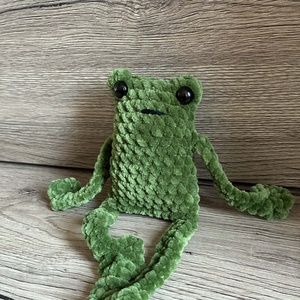 Horgolt béka (Leggy froggy) - játék & sport - plüssállat & játékfigura - béka - Meska.hu