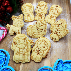 Betlehem 8 db-os Sütikiszúró Készlet Jézus Király Angyal Mózes  - otthon & életmód - konyhafelszerelés, tálalás - sütés, főzés - sütikiszúró - Meska.hu