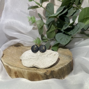 Nyomott gömb fülbevaló - Meska.hu