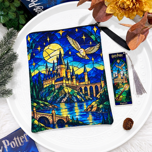 Roxfort Varázslatos kastély könyvtok � éjkék égbolt és aranyló csillagok Könyvtok és könyvjelző Harry Potter - Meska.hu