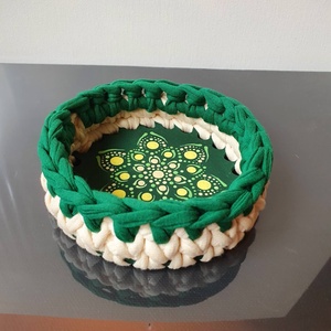 Zöld, sárga, bézs horgolt kosár mandala díszítéssel - Meska.hu