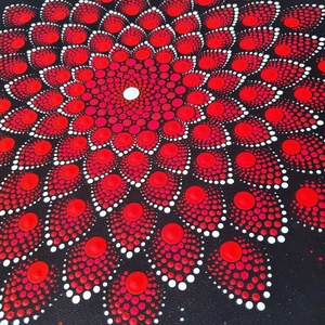 Fekete alapon piros és fehér színű mandala - otthon & életmód - dekoráció - spiritualitás - mandala - Meska.hu