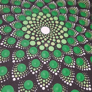 Fekete alapon zöld és fehér színű mandala - otthon & életmód - dekoráció - spiritualitás - mandala - Meska.hu