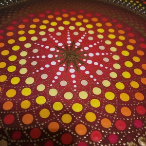 Fekete alapon fehér,sárga, piros és réz színű mandala - otthon & életmód - dekoráció - spiritualitás - mandala - Meska.hu