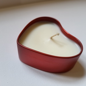 Levendulás gyertya piros fém tégelyben - otthon & életmód - gyertya, illat, aroma - gyertyatartó - Meska.hu