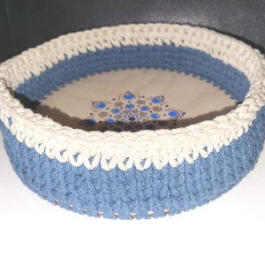 Kék és beige horgolt kosár mandala díszítéssel - Meska.hu