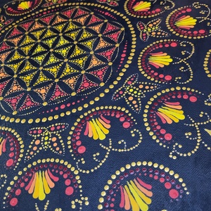 Fekete alapon arany, piros, sárga és narancs színű mandala - otthon & életmód - dekoráció - spiritualitás - mandala - Meska.hu