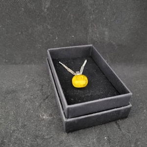 Sárga üveg medál, zsinór nyaklánccal - ékszer - nyaklánc - medálos nyaklánc - Meska.hu Sárga üveg medál, zsinór nyaklánccal - ékszer - nyaklánc - medálos nyaklánc - Meska.hu