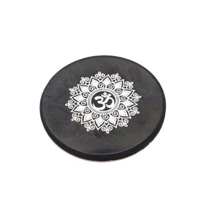Shungit korong om mandala ezüst matricás 50mm, Kellékek & szerszámok, Ásvány alapanyag, Shungit piramis, , MESKA