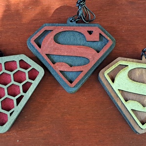 Autóillatosító ( superman ) - otthon & életmód - autó - autós illatosító - Meska.hu