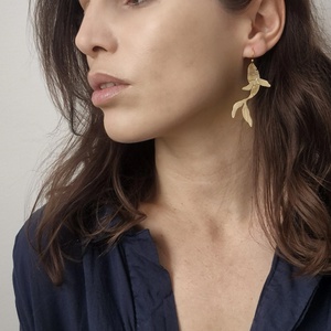 Halak sárgaréz fülbevaló - ékszer - fülbevaló - lógó fülbevaló - Meska.hu