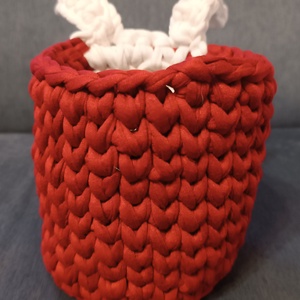 Fehér nyuszi bordó horgolt  kosár Húsvétra  - otthon & életmód - tárolás & rendszerezés - tárolókosár - Meska.hu