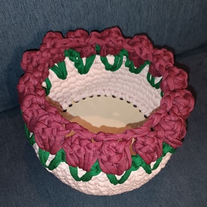 Tulipán mintás horgolt  kosár Anyák Napjára  - otthon & életmód - tárolás & rendszerezés - tárolókosár - Meska.hu