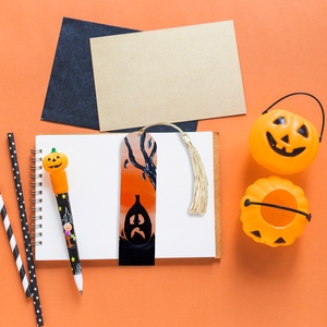 Halloweeni könyvjelző - Meska.hu