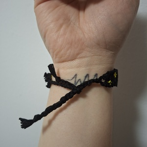 Stich-es karkötő - ékszer - karkötő - fonott karkötő - Meska.hu