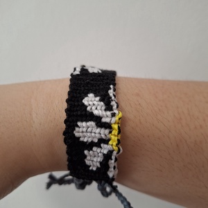 Virágos karkötő - ékszer - karkötő - fonott karkötő - Meska.hu