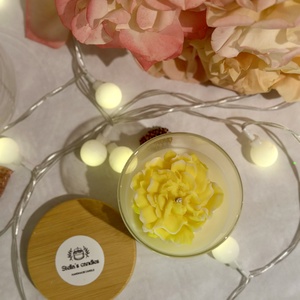 Sárga rózsás Szójaviasz Illatgyertya - karácsony - karácsonyi lakásdekoráció - karácsonyi illatgyertya, mécses - Meska.hu