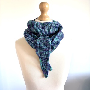 ,,Sophie kötött sál - Páva - Meska.hu