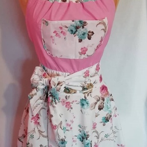 Tavaszi loknis kötény - Meska.hu