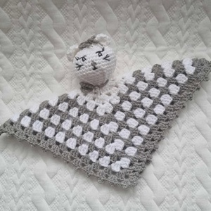 Horgolt cica szundikendő, Játék & Sport, 3 éves kor alattiaknak, Alvóka & Rongyi, Horgolás, MESKA