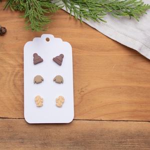 Pötty fülbevaló szett, Téli fülbevaló, Bedugós fülbevaló, Polimer süthető gyurma, Pasztell színek, Sapka Pulóver Kesztyű - Meska.hu