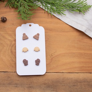 Pötty fülbevaló szett, Téli fülbevaló, Bedugós fülbevaló, Polimer süthető gyurma, Pasztell színek, Sapka Pulóver Kesztyű - Meska.hu