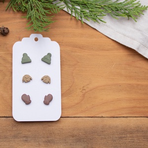 Pötty fülbevaló szett, Téli fülbevaló, Bedugós fülbevaló, Polimer süthető gyurma, Pasztell színek, Sapka Pulóver Kesztyű - Meska.hu