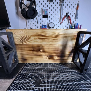 Monitortartó/asztalrendszerező 3D nyomtatott talpakkal - otthon & életmód - tárolás & rendszerezés - íróasztali tároló - Meska.hu